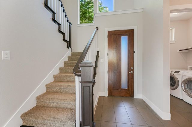 613 E Baylee Love LN, Austin, TX 78717
