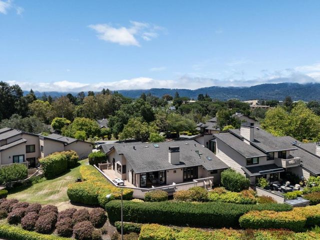 22 Susan Gale Court, Menlo Park, CA 94025