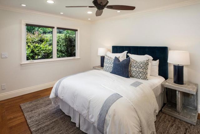 22 Susan Gale Court, Menlo Park, CA 94025