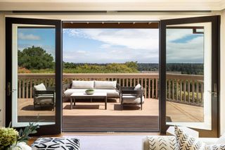 22 Susan Gale Court, Menlo Park, CA 94025