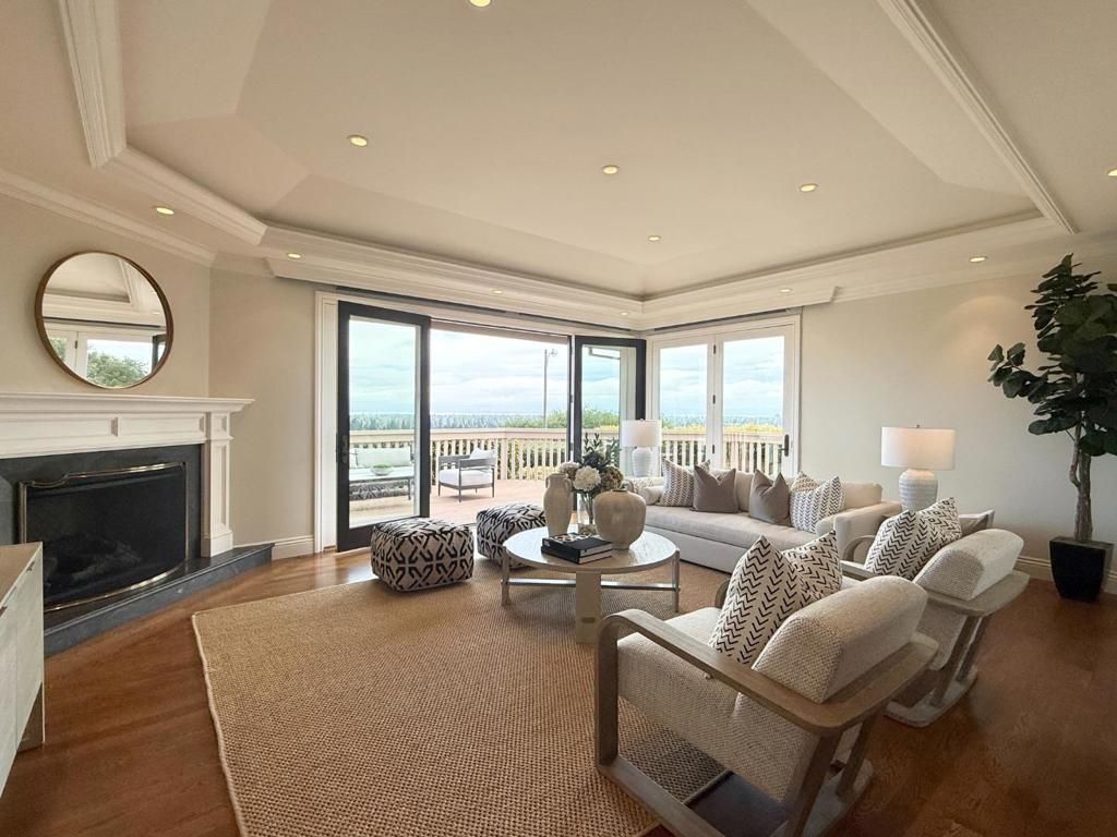 Image 1 of property listing at 22 Susan Gale Court, Menlo Park, CA 94025
