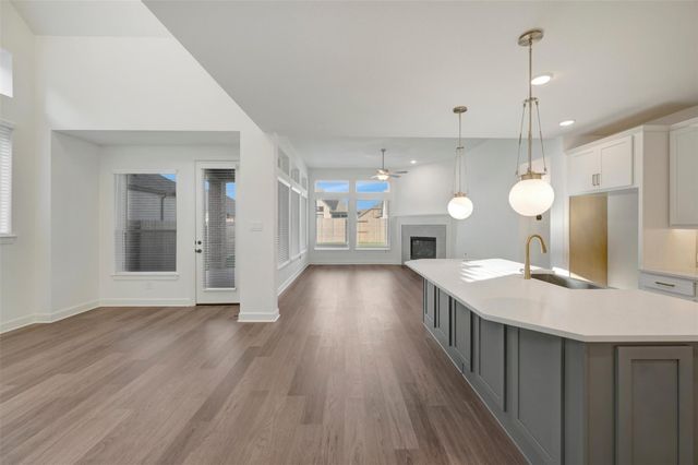 12306 Palmetto Drive, Mont Belvieu, TX 77523