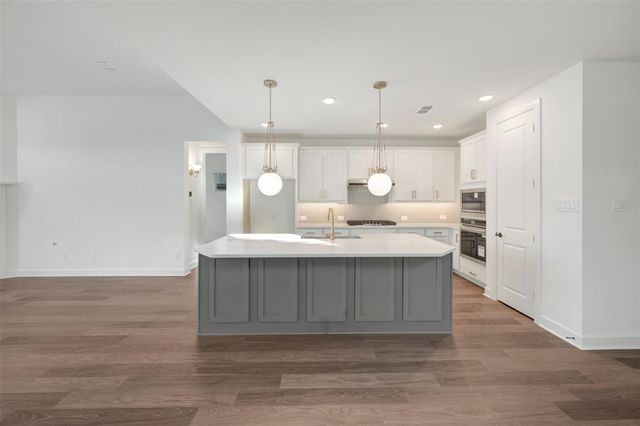 12306 Palmetto Drive, Mont Belvieu, TX 77523