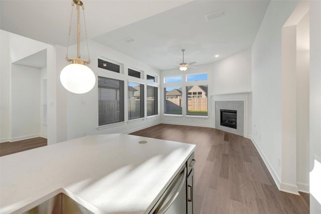 12306 Palmetto Drive, Mont Belvieu, TX 77523