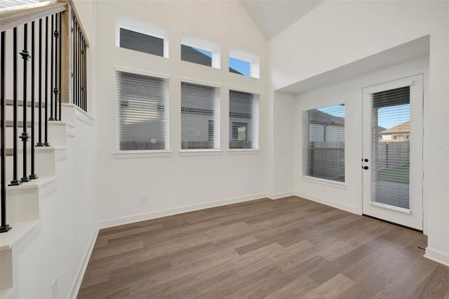 12306 Palmetto Drive, Mont Belvieu, TX 77523