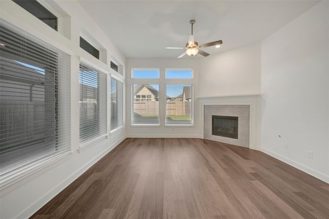 12306 Palmetto Drive, Mont Belvieu, TX 77523