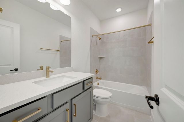 12306 Palmetto Drive, Mont Belvieu, TX 77523