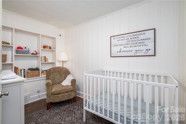 123 E Dixon Street, Lincolnton, NC 28092
