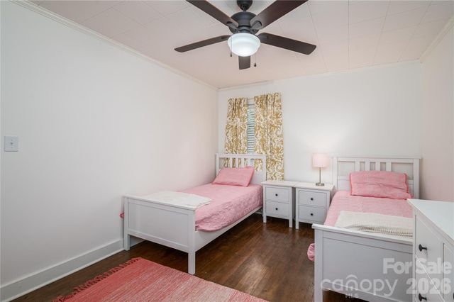 123 E Dixon Street, Lincolnton, NC 28092