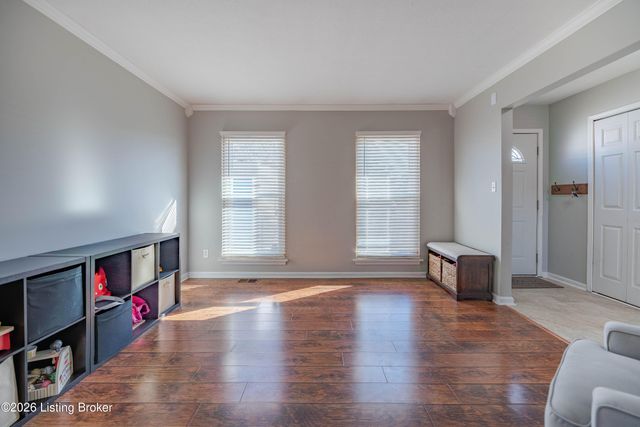 4212 Seagrape Rd, Louisville, KY 40299