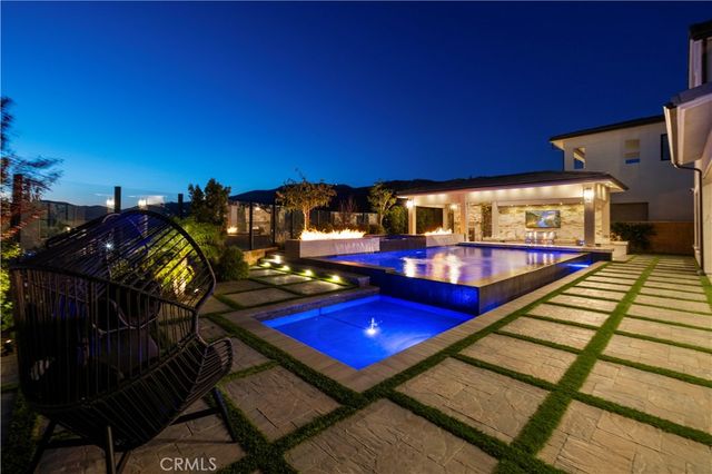 20450 W Albion Way, Porter Ranch, CA 91326