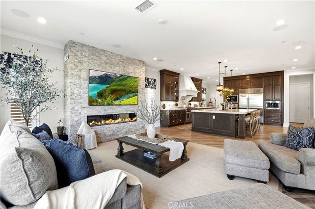 20450 W Albion Way, Porter Ranch, CA 91326