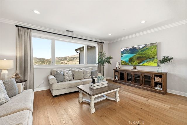 20450 W Albion Way, Porter Ranch, CA 91326