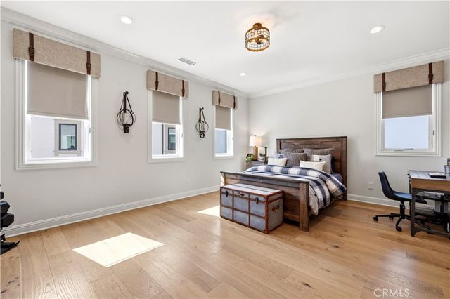20450 W Albion Way, Porter Ranch, CA 91326