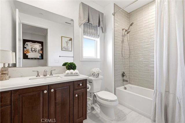 20450 W Albion Way, Porter Ranch, CA 91326