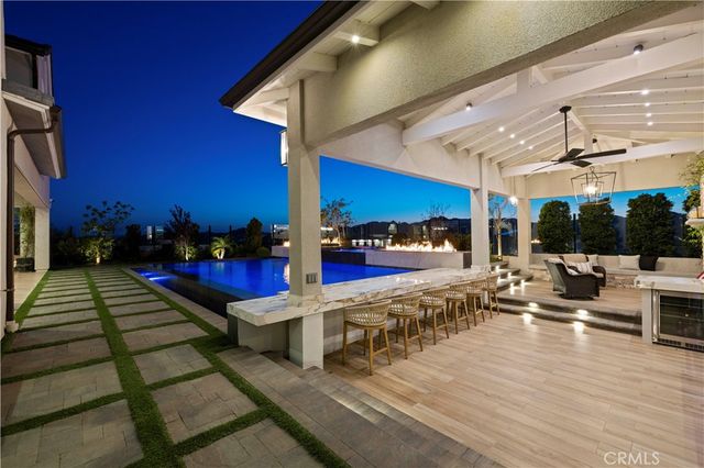 20450 W Albion Way, Porter Ranch, CA 91326
