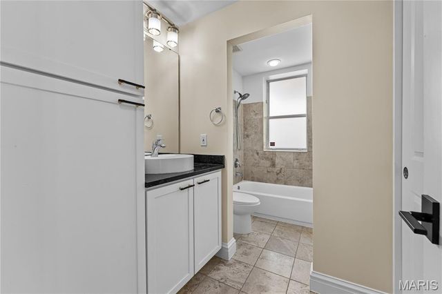 6101 Washington Boulevard 202, St Louis, MO 63112