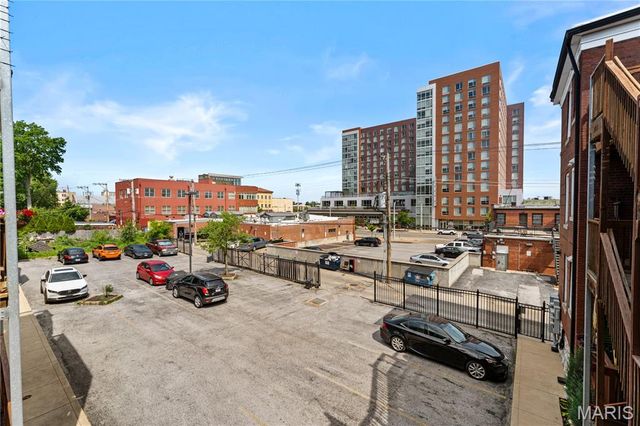 6101 Washington Boulevard 202, St Louis, MO 63112