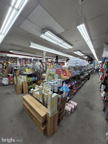 2113 E MONUMENT ST, Baltimore, MD 21205