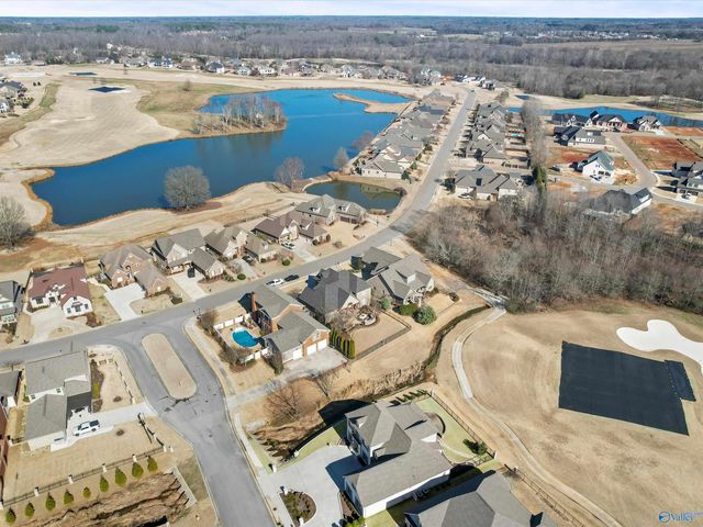 13728 Plainfield Drive, Athens, AL 35613