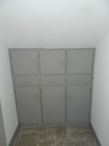 1097 Pearl Street, Benton Harbor City, MI 49022
