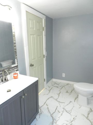 1097 Pearl Street, Benton Harbor City, MI 49022