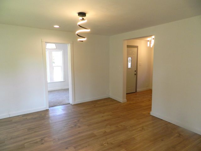 1097 Pearl Street, Benton Harbor City, MI 49022