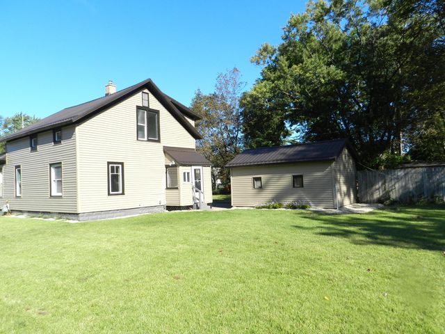 1097 Pearl Street, Benton Harbor City, MI 49022