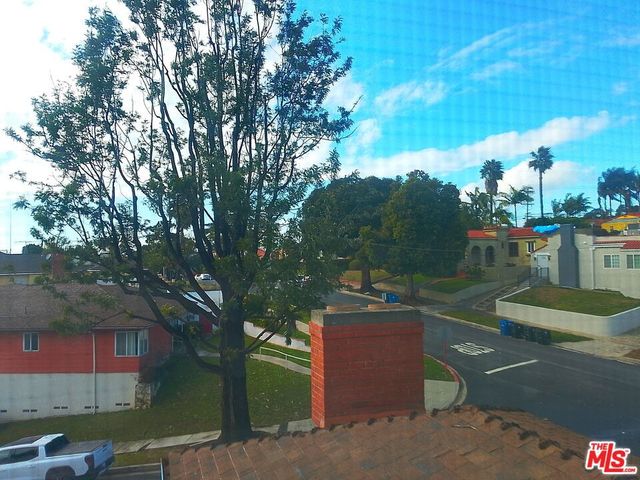 4470 W 64th Street, Inglewood, CA 90302