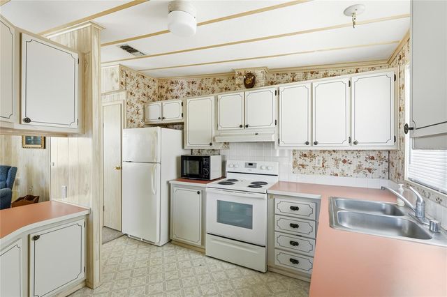 234 PALM AIR DRIVE, Osprey, FL 34229