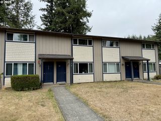 1599 N HEMLOCK St, Coquille, OR 97423