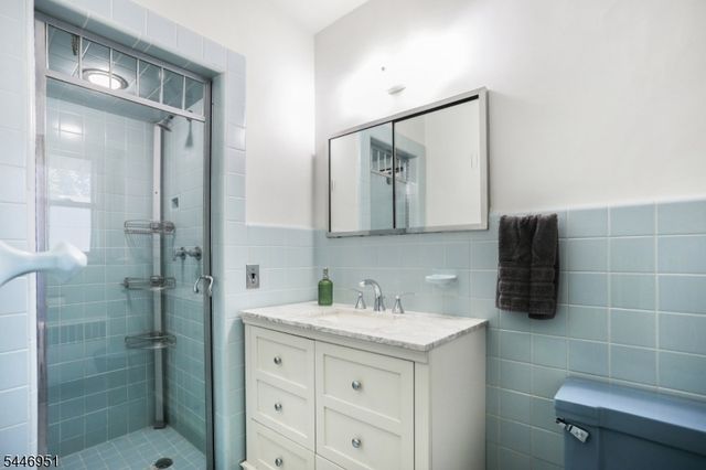74 George St, Harrington Park Boro, NJ 07640