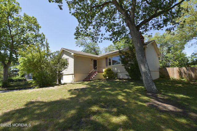 1595 Forge Pond Road, Brick, NJ 08724