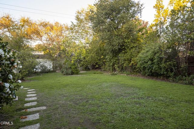 1995 Paloma Street, Pasadena, CA 91104