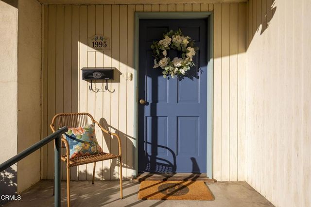 1995 Paloma Street, Pasadena, CA 91104