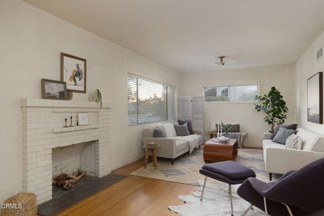 1995 Paloma Street, Pasadena, CA 91104