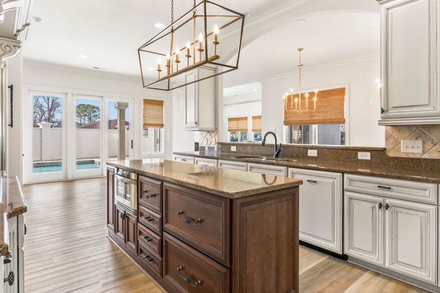 6017 Fish Hawk Ct., Myrtle Beach, SC 29579