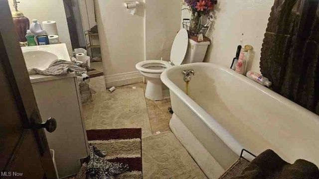 702 W Thornton Street, Akron, OH 44307