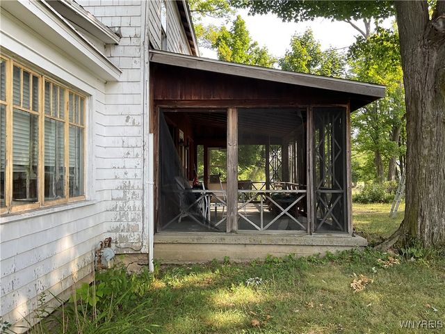 4602 Parker Road, Hamburg, NY 14075