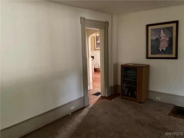 4602 Parker Road, Hamburg, NY 14075