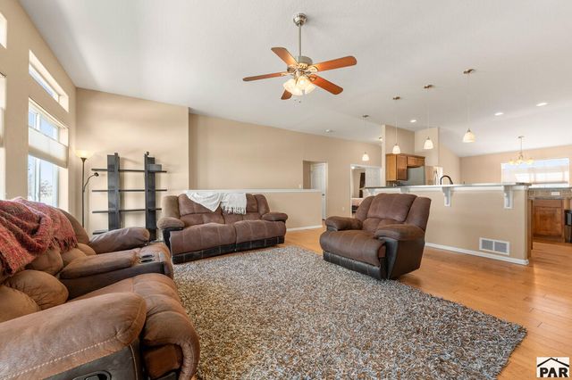 5248 Kingfisher Dr., Pueblo, CO 81008