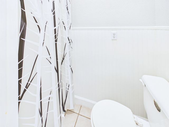 206 Pineland Street, Perry, FL 32348