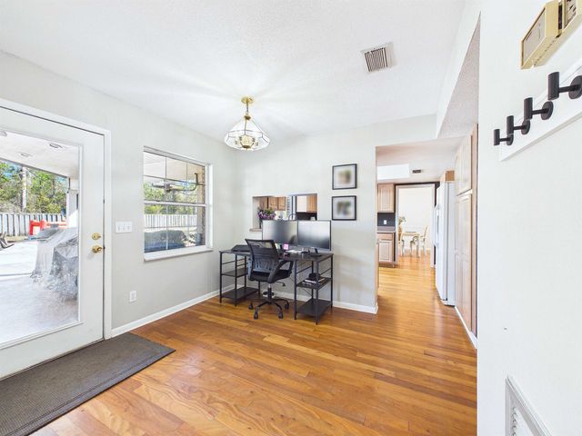 206 Pineland Street, Perry, FL 32348