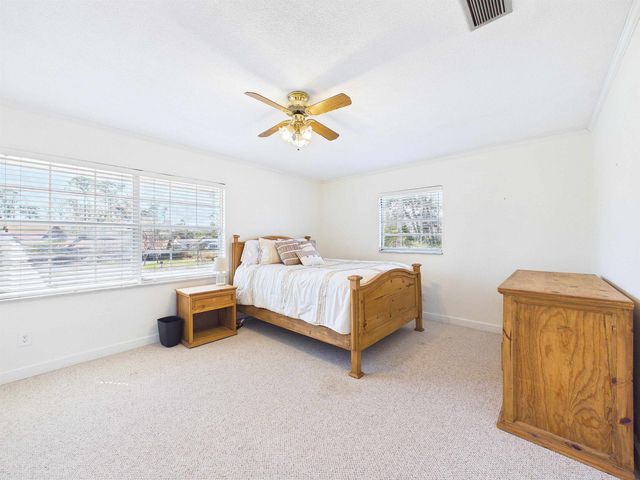 206 Pineland Street, Perry, FL 32348