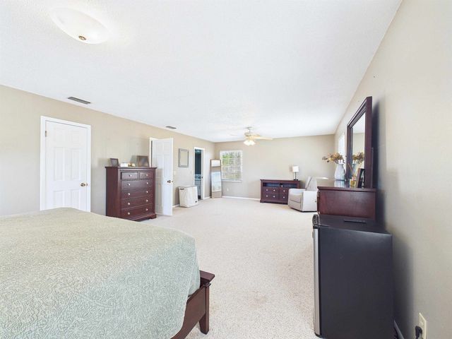 206 Pineland Street, Perry, FL 32348