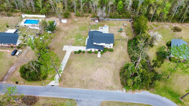 206 Pineland Street, Perry, FL 32348