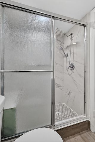 275 Gate Rd 104, Hollywood, FL 33024