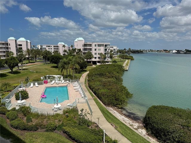 7979 SAILBOAT KEY BOULEVARD S 306, South Pasadena, FL 33707