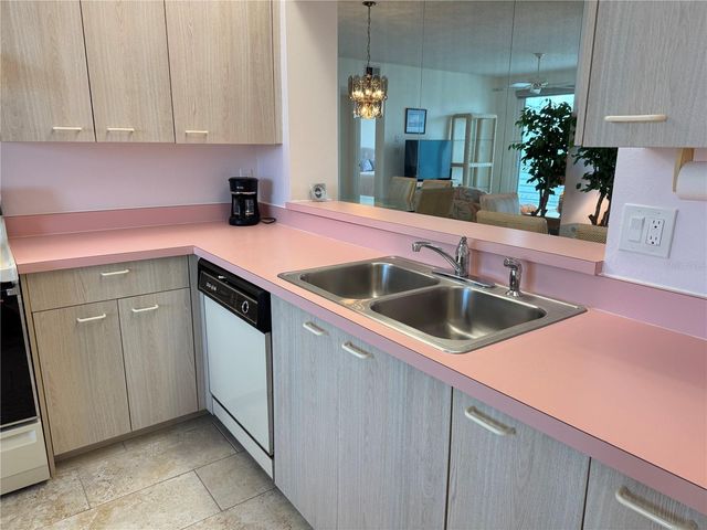 7979 SAILBOAT KEY BOULEVARD S 306, South Pasadena, FL 33707