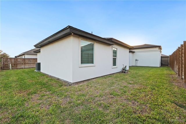 604 Glenwood Avenue, Mission, TX 78572